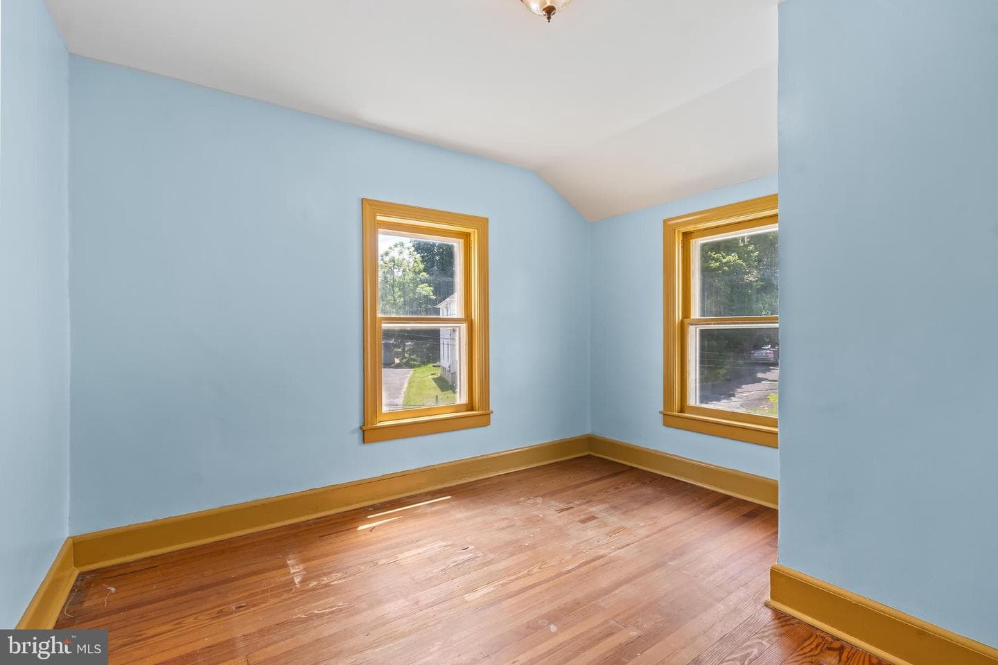 308 S Green Street photo 23
