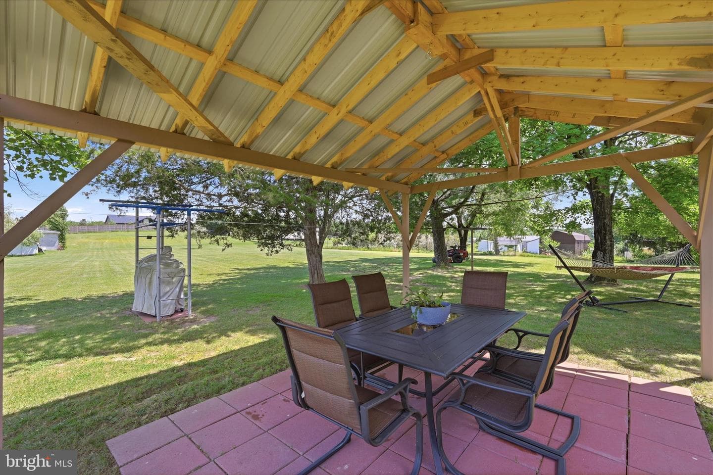9581 Valley Road photo 21