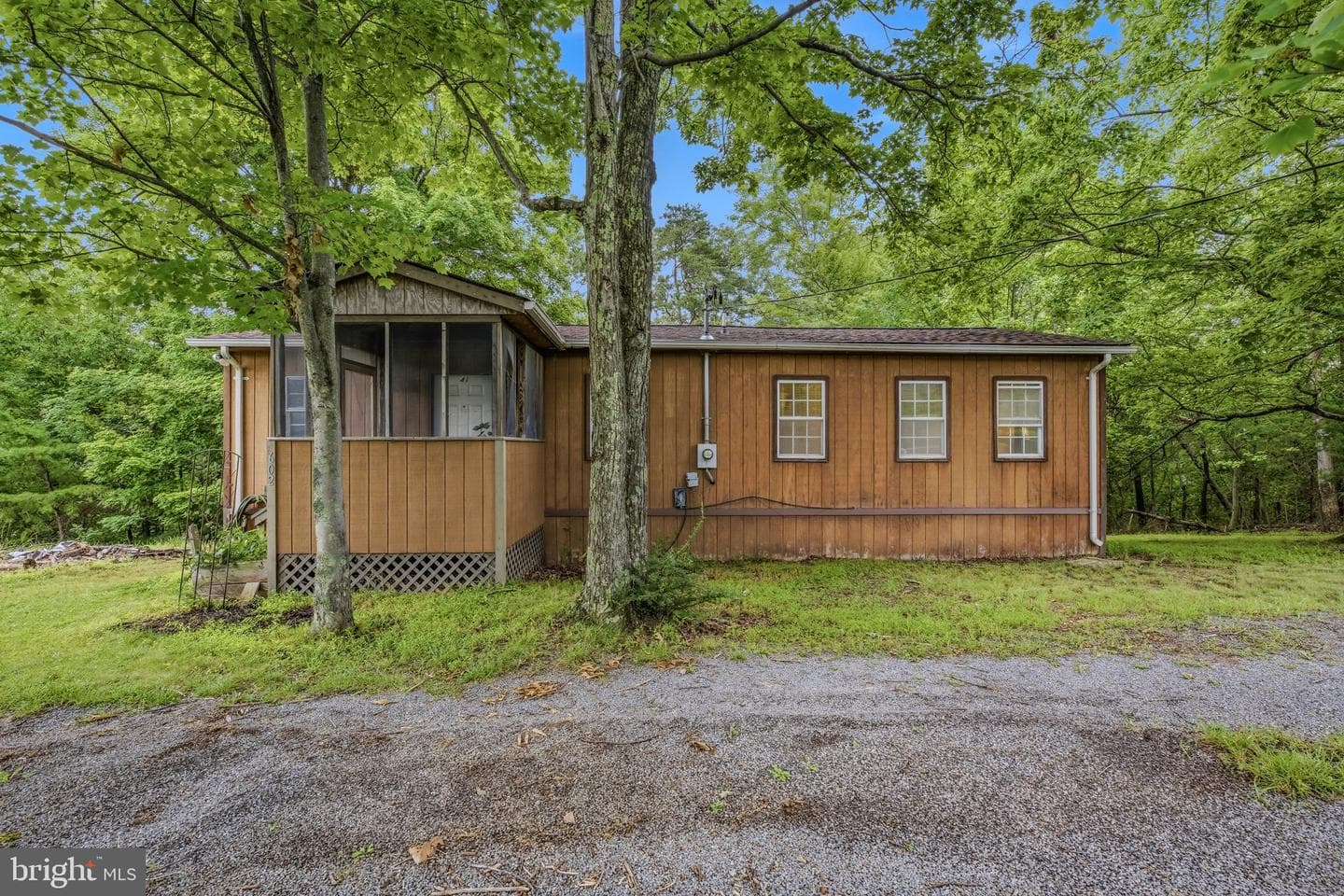 602 Plum Tree Lane, Berkeley Springs