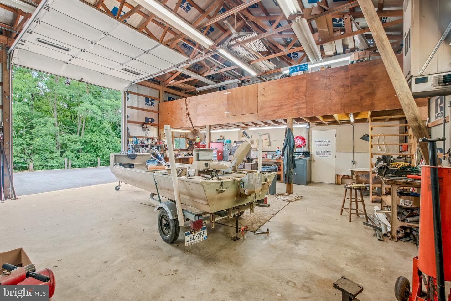 208 Barbeque Dr photo 34