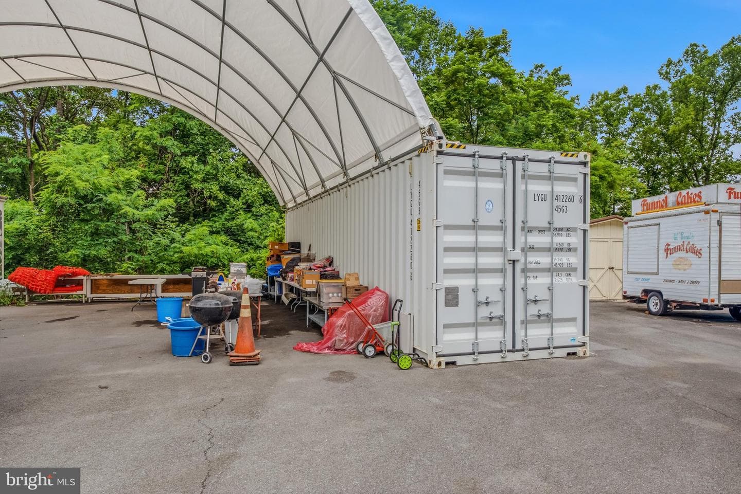 208 Barbeque Dr photo 35