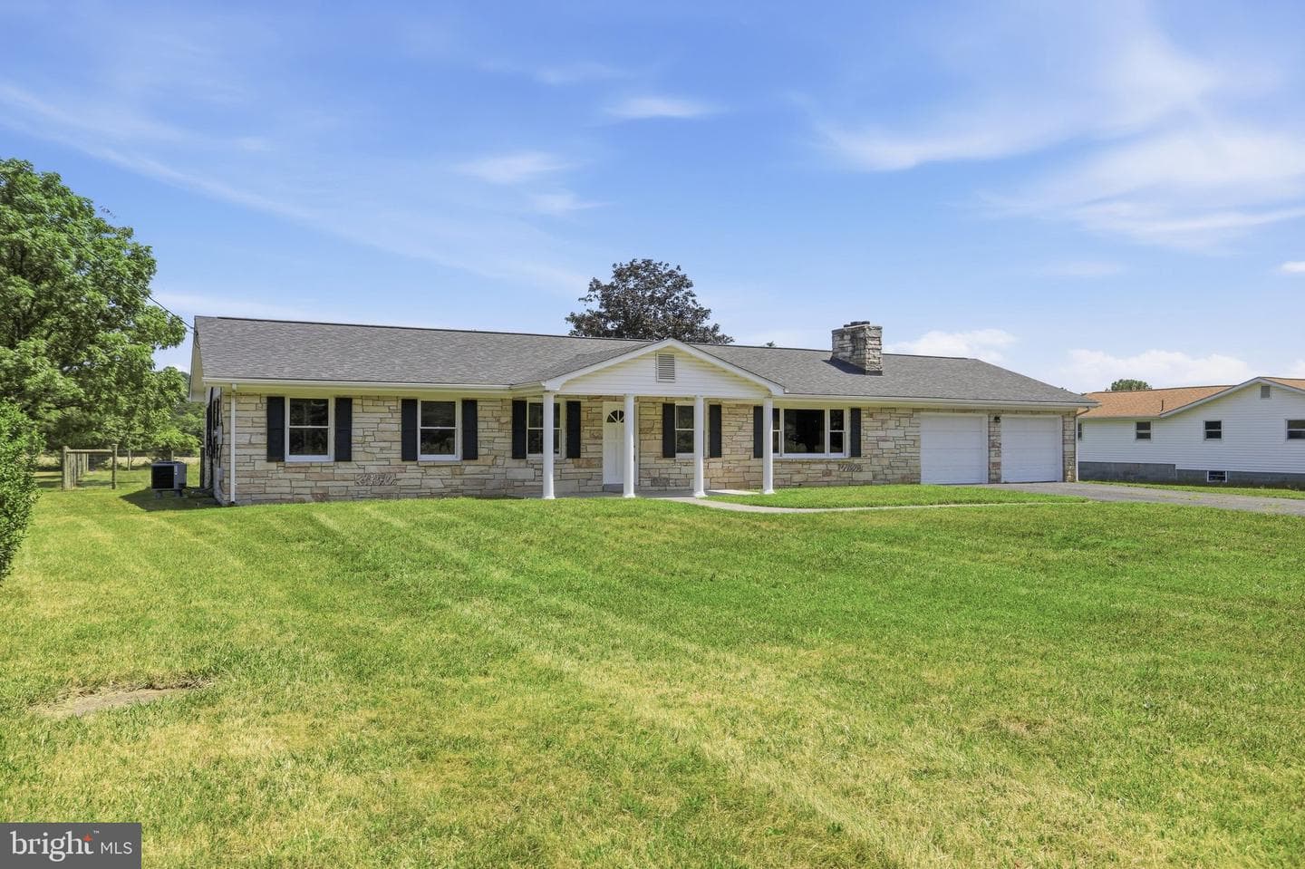 11195 Valley Road, Berkeley Springs