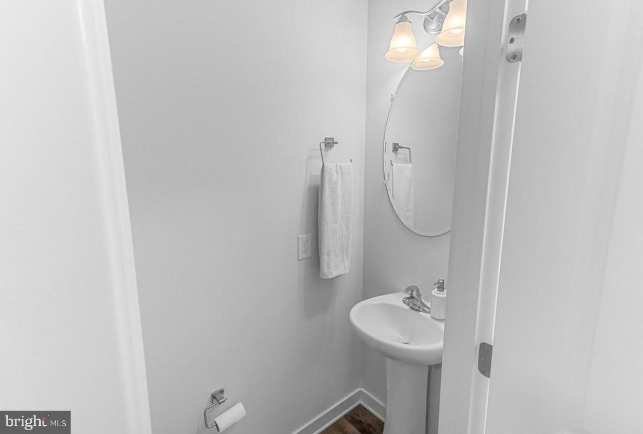 123 Hank Aaron Road photo 16