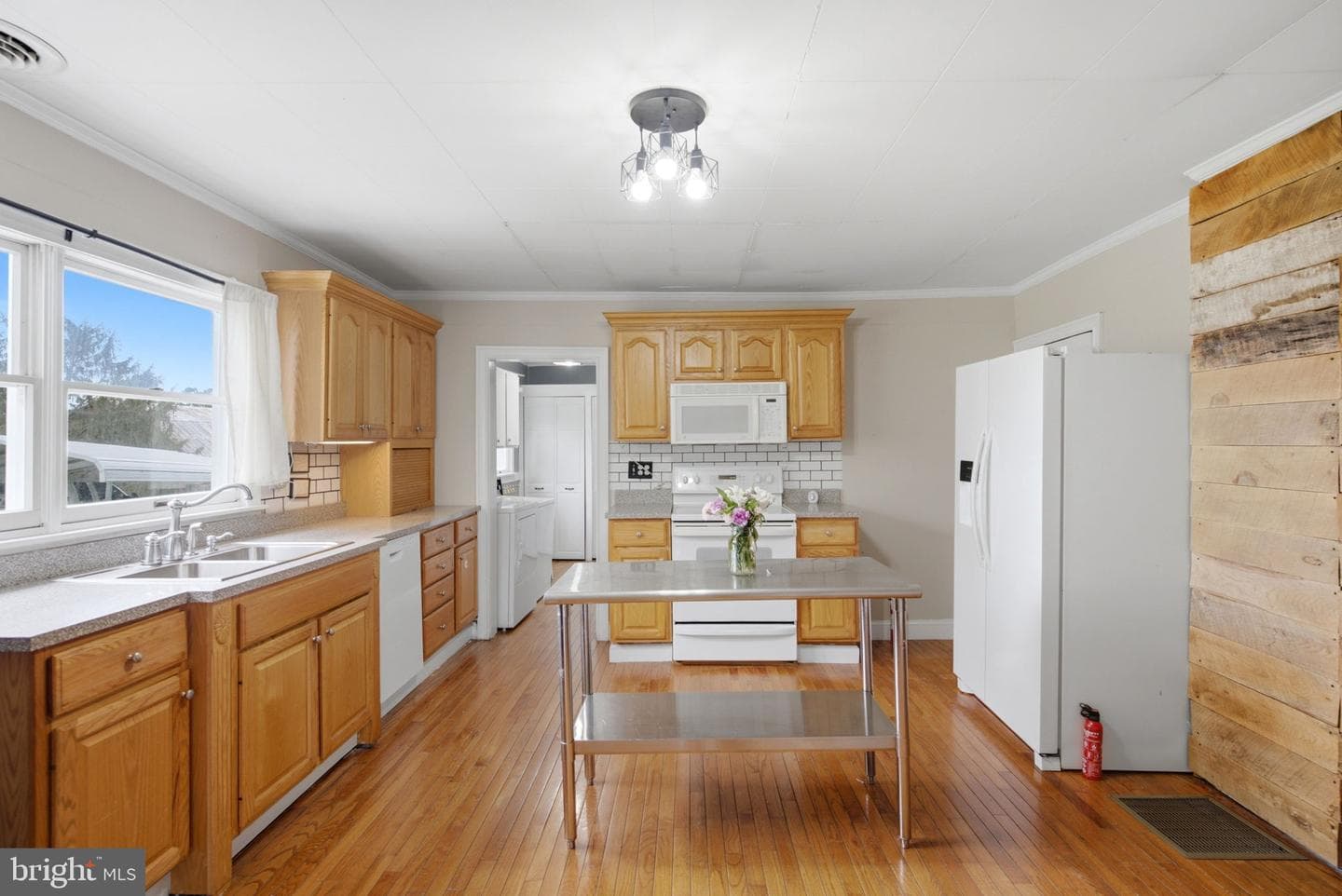2197 Mauzy Road photo 22
