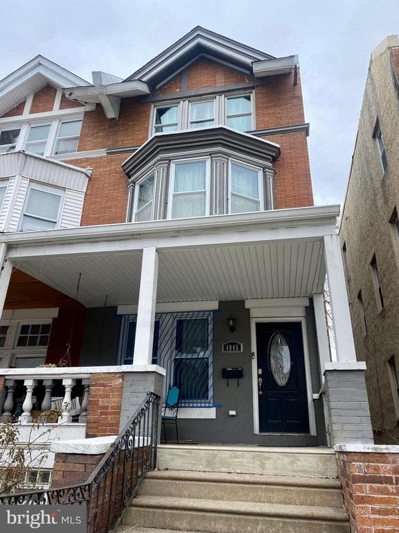 4945 Walnut Street photo 1