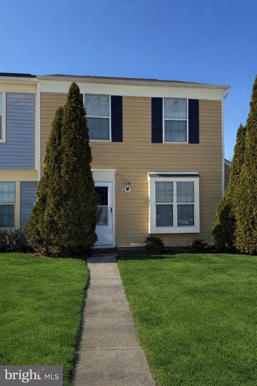 4205 Drake Court photo 1