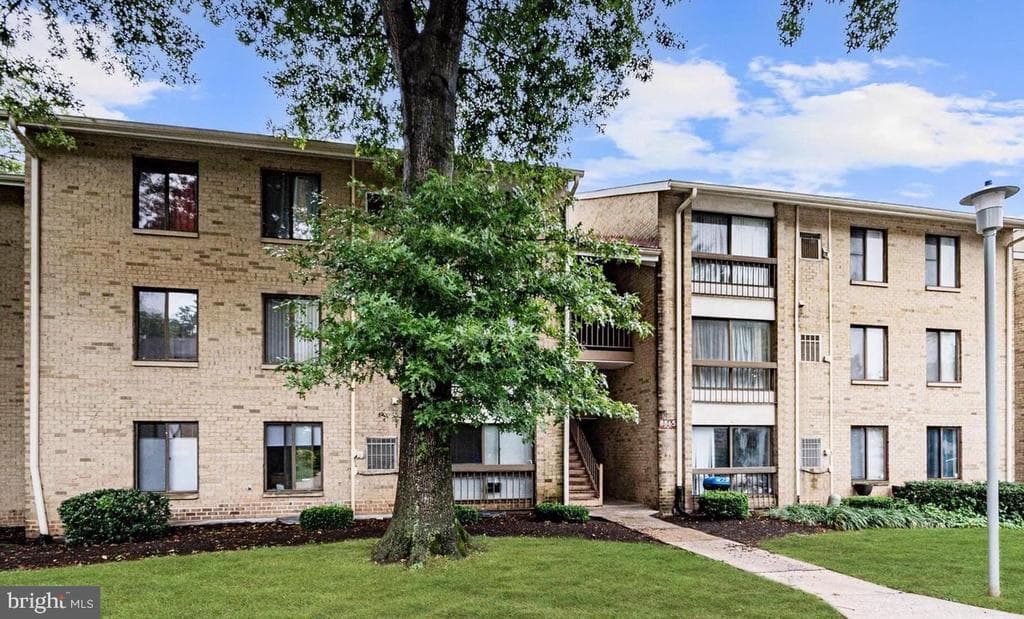 8865 Rollright Court #g photo 1