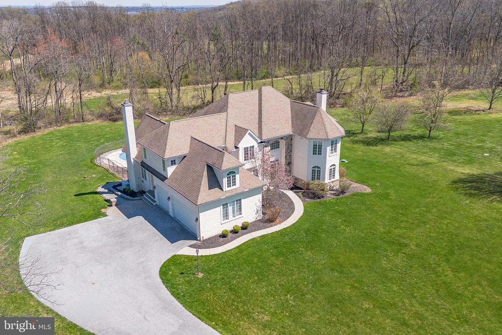 26 Millstone Lane photo 1