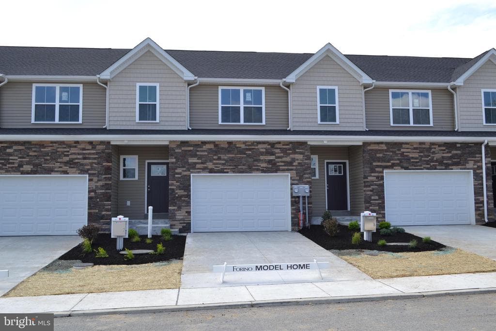 207 Lucille Way #lot 22 photo 1