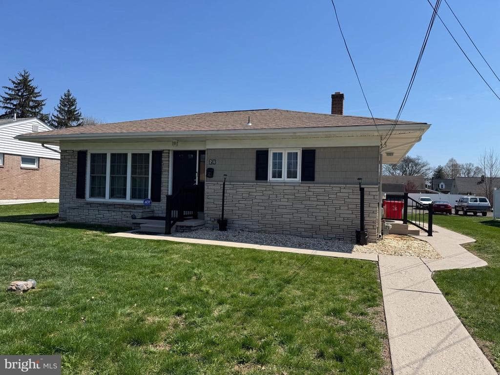 26 Grosstown Road photo 1
