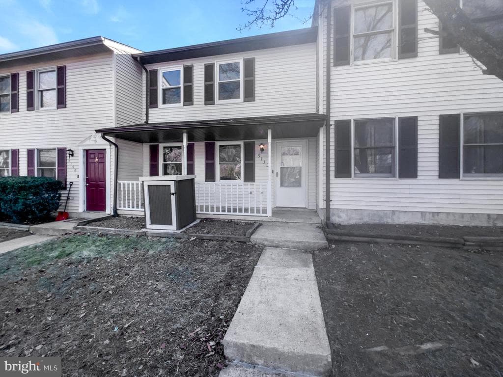 5132 Redbud Road photo 1