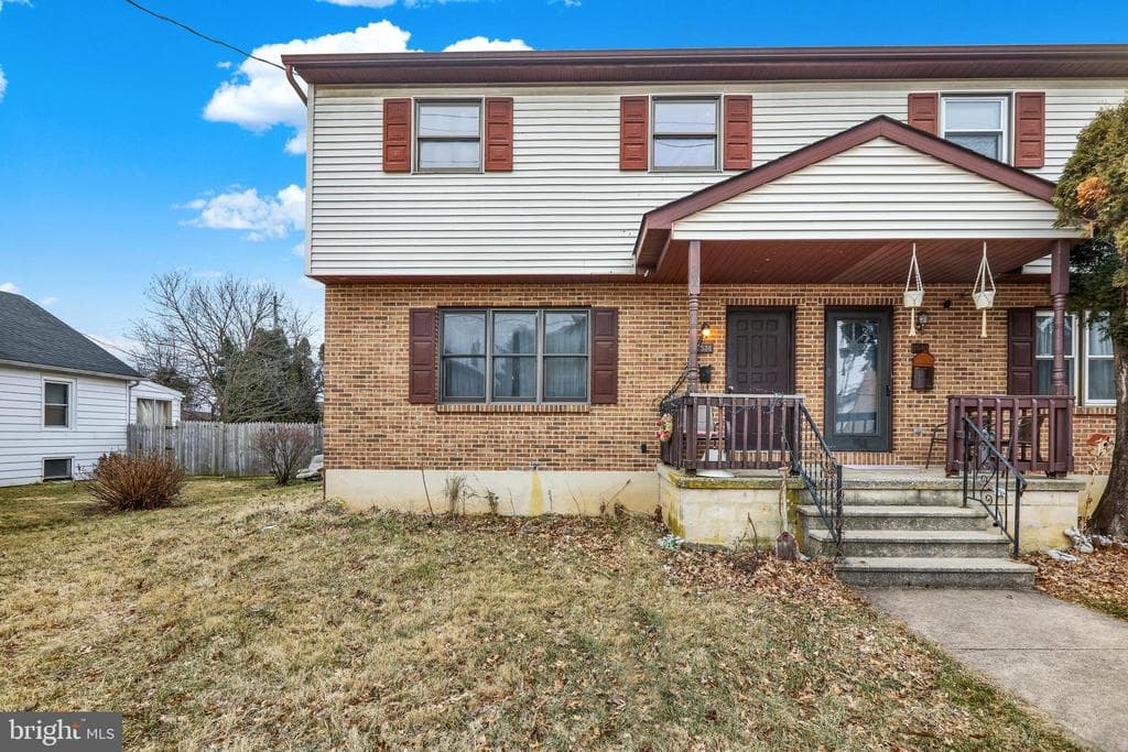 1538 Luzerne Street photo 1