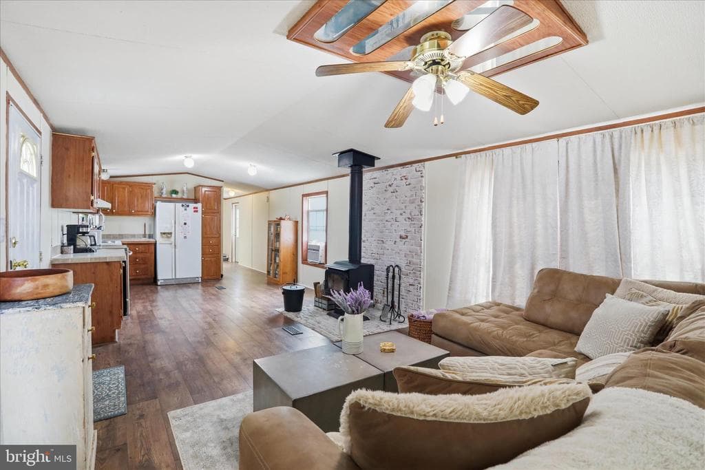 861 Royal Crest Drive photo 1