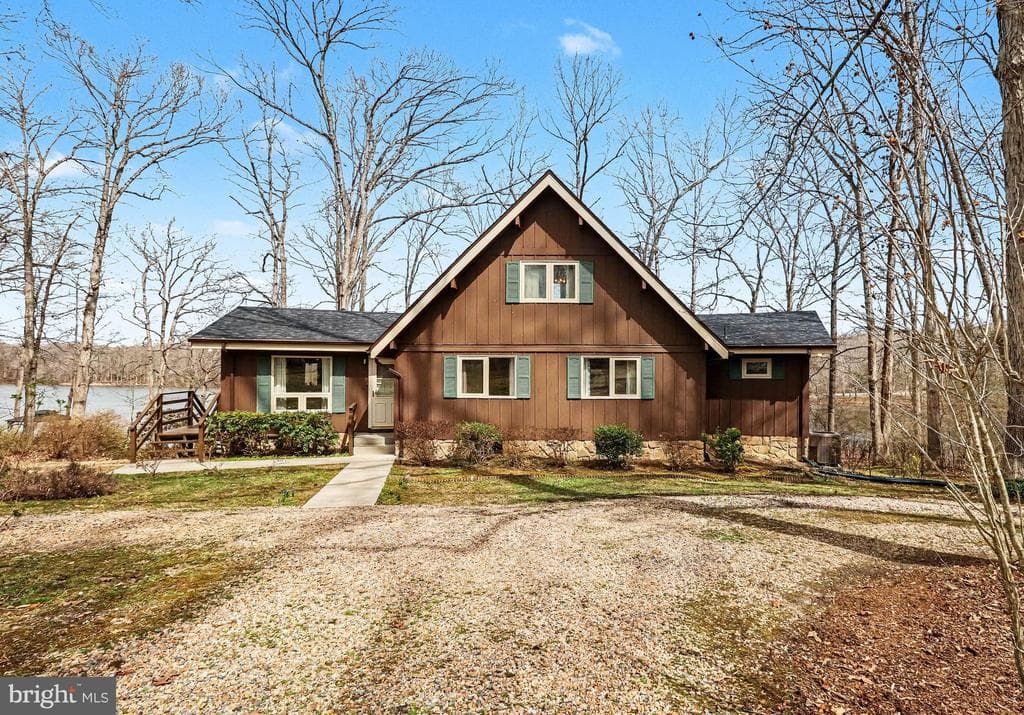 10221 Helena Terrace photo 1