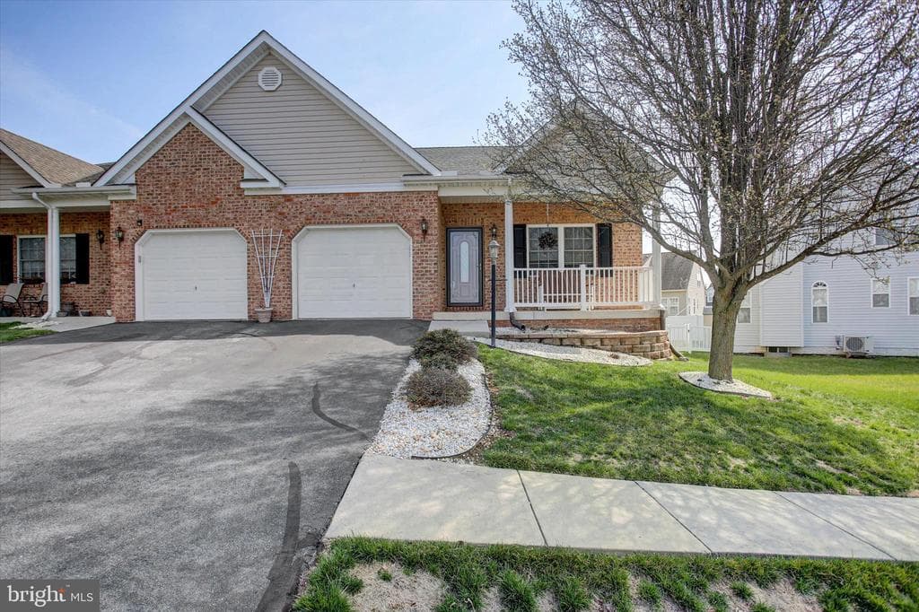 14217 Shelby Circle photo 1