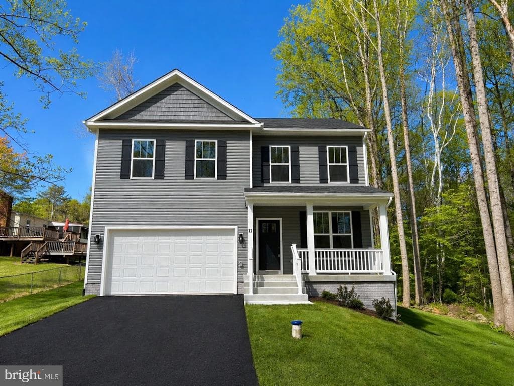 11 Ash Lane photo 1