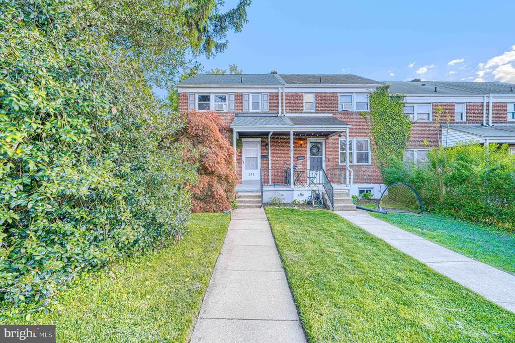 251 Linden Avenue photo 1