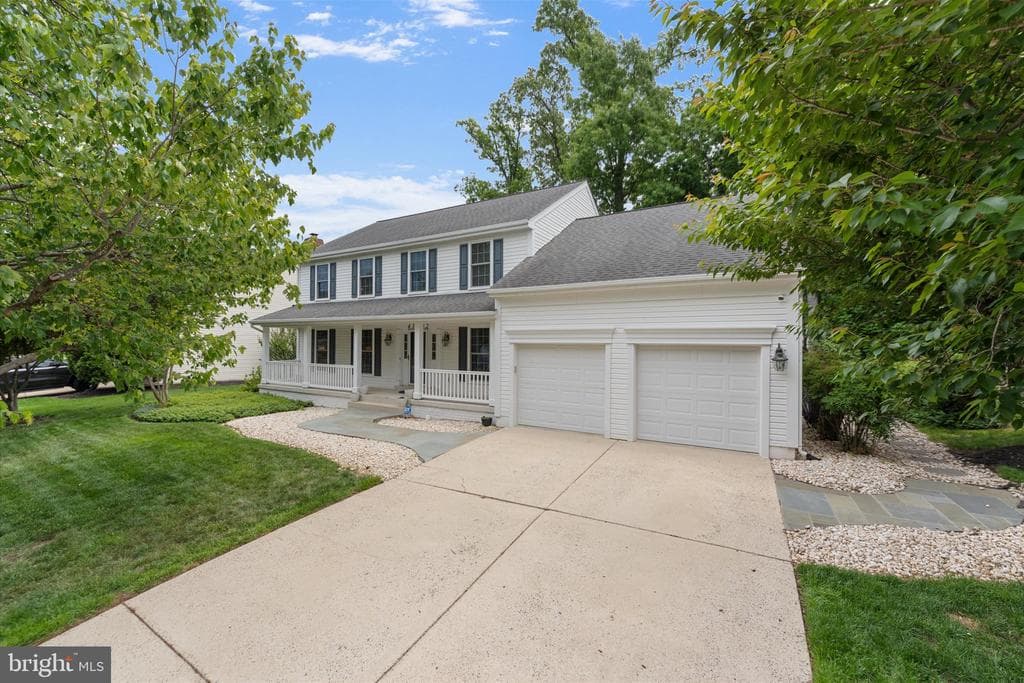 43932 Tavern Drive photo 1