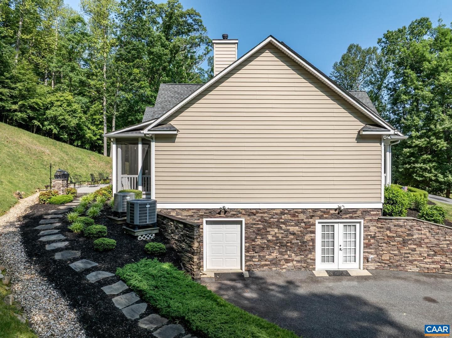 4175 Edge Valley Rd photo 19