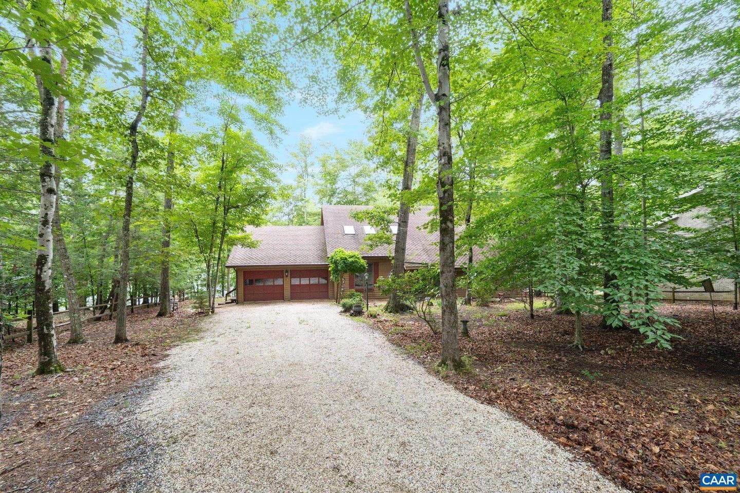 19 Piedmont Ln photo 4