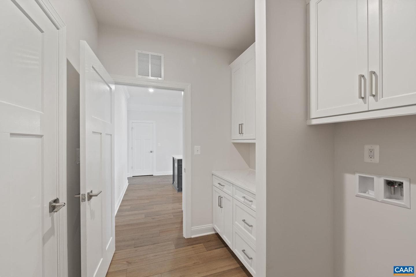 108 Sunbird Ln photo 23