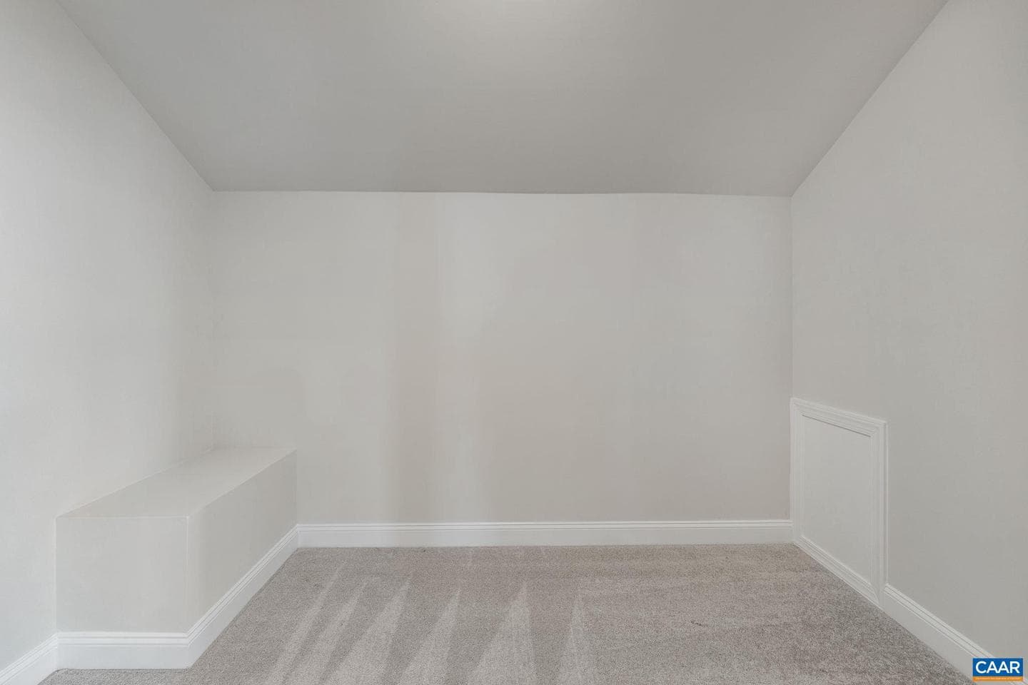 208 Sunbird Ln photo 30