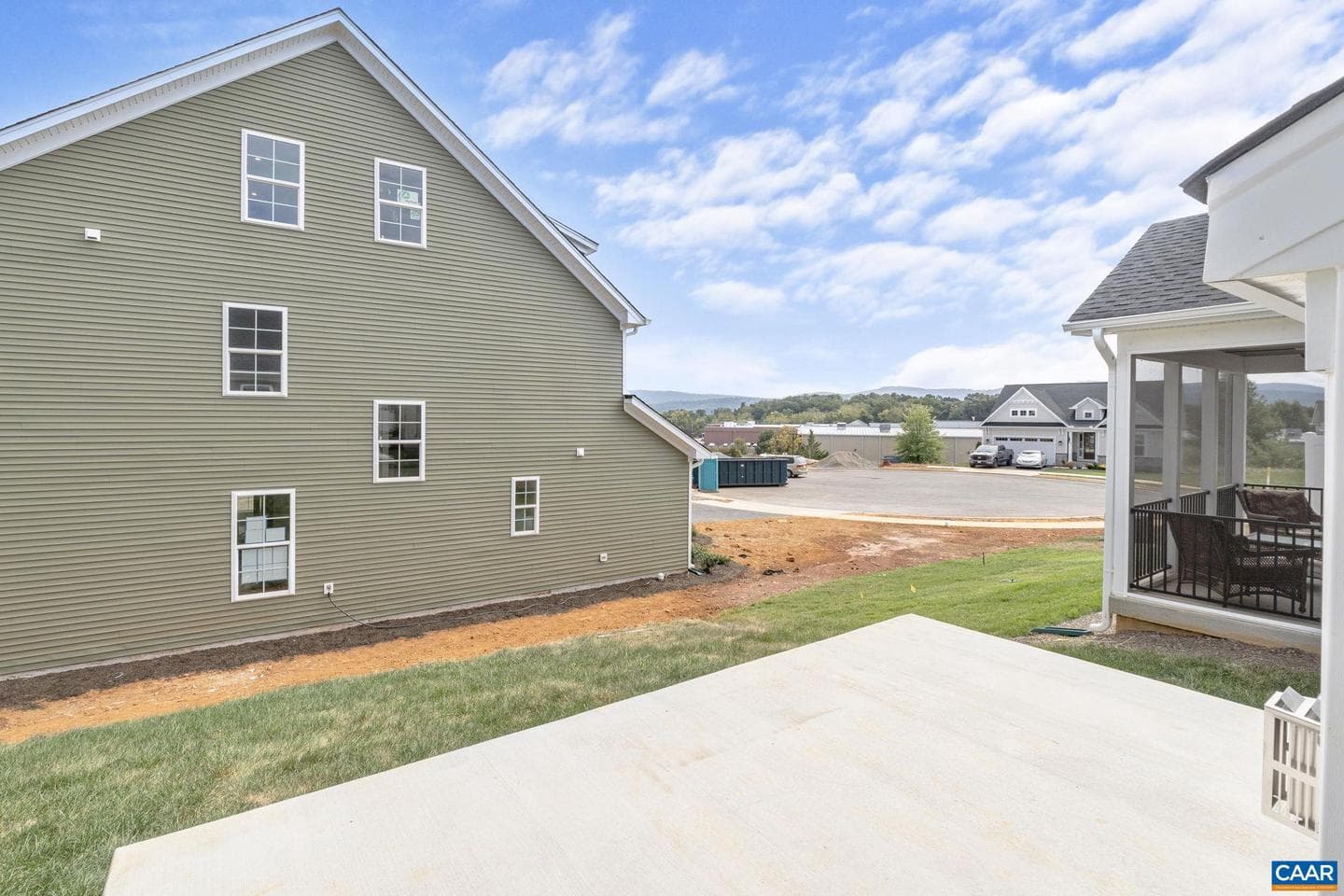 208 Sunbird Ln photo 42