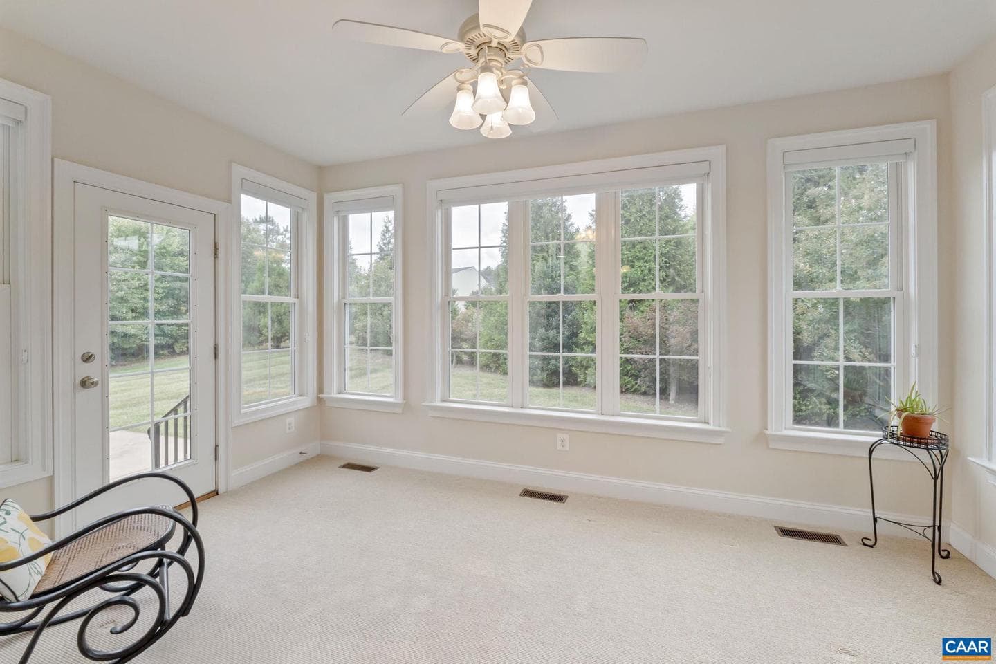 3 Forest Ct photo 3