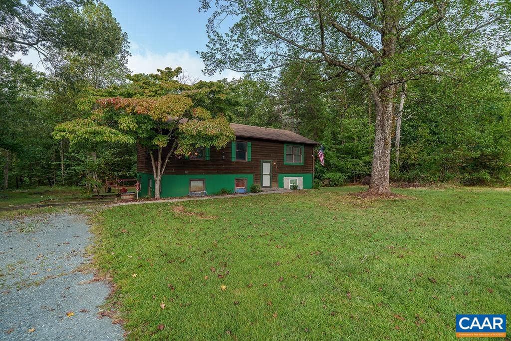 1209 Hollands Rd photo 17