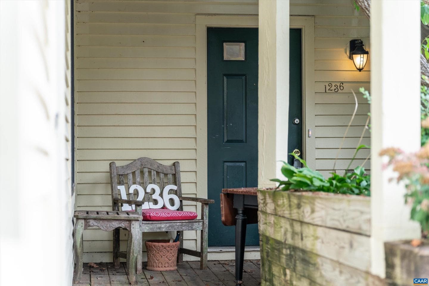 1236 Chatham Rdg photo 4