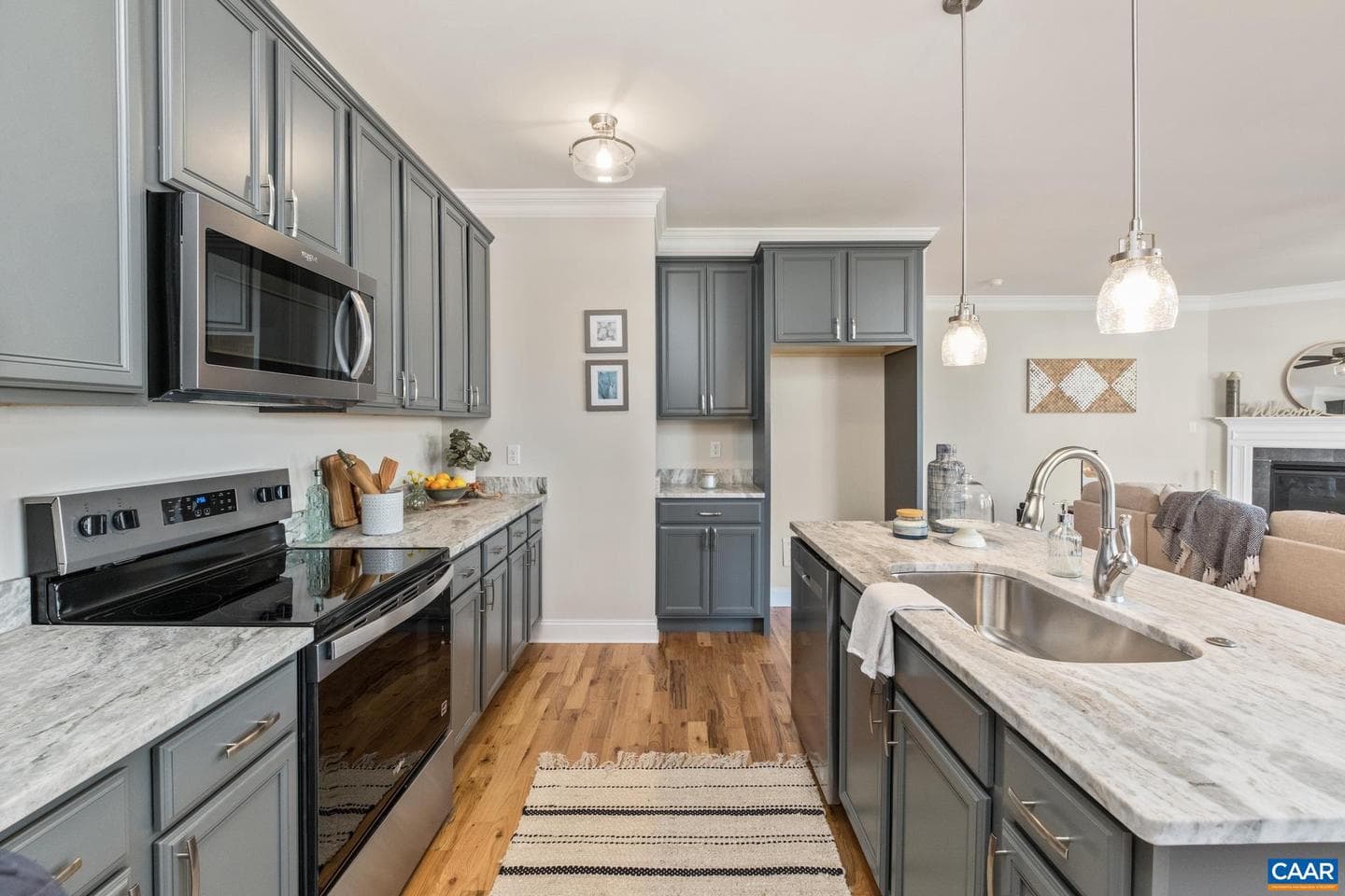 2524 Belvue Rd photo 15