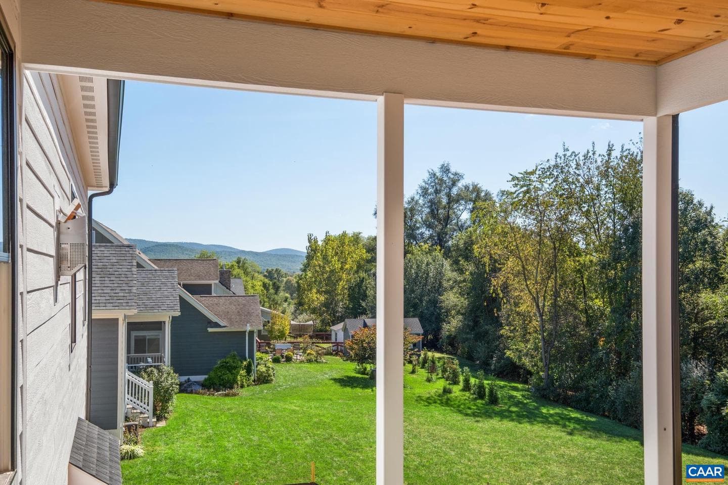2524 Belvue Rd photo 49