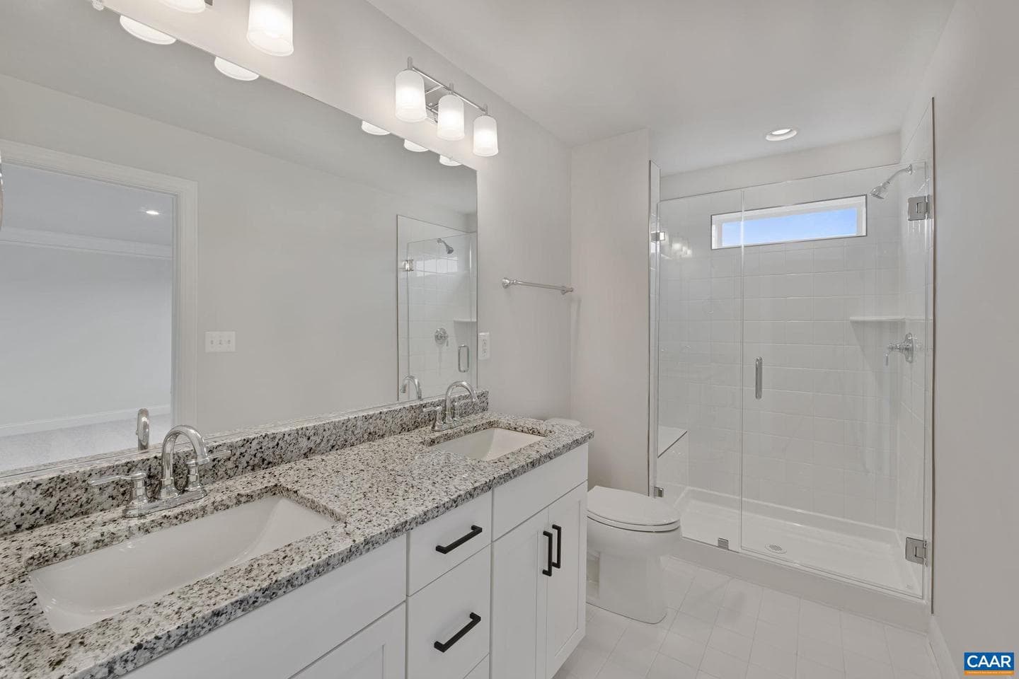 4040 Talen Ln photo 30