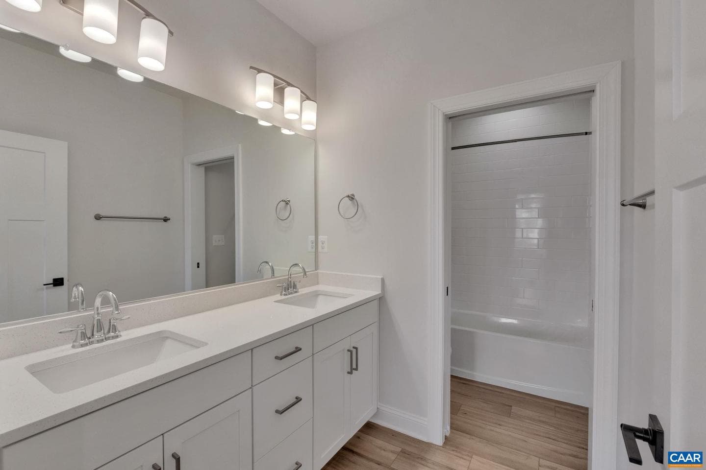 109b Marcella St photo 34
