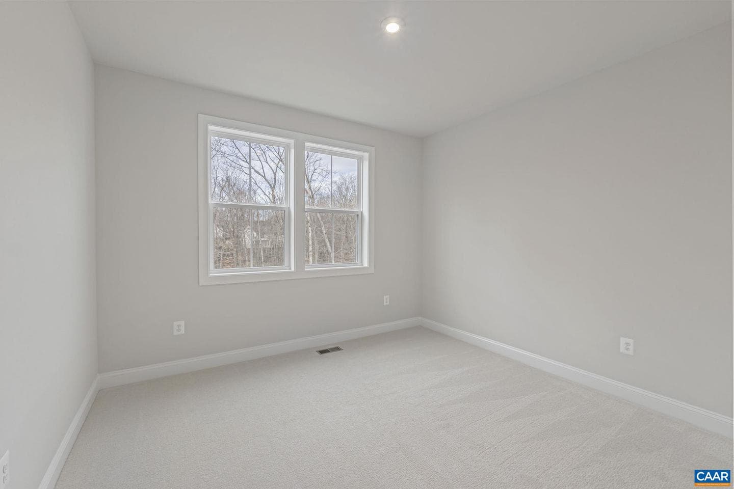 62a Springdale Rd photo 26
