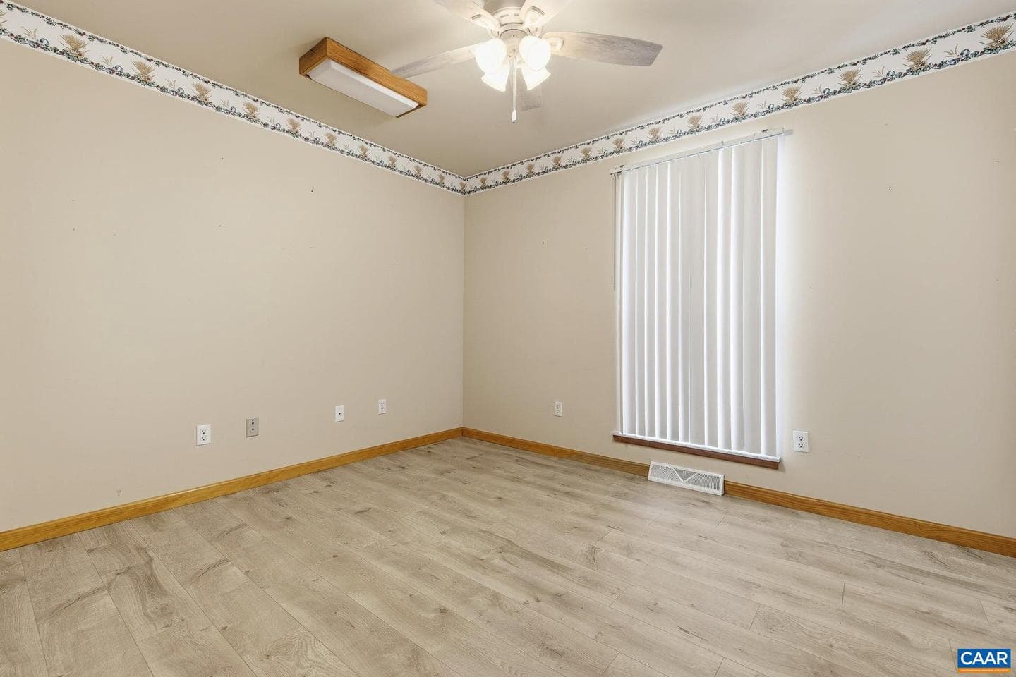 10 Briarwood Rd photo 18