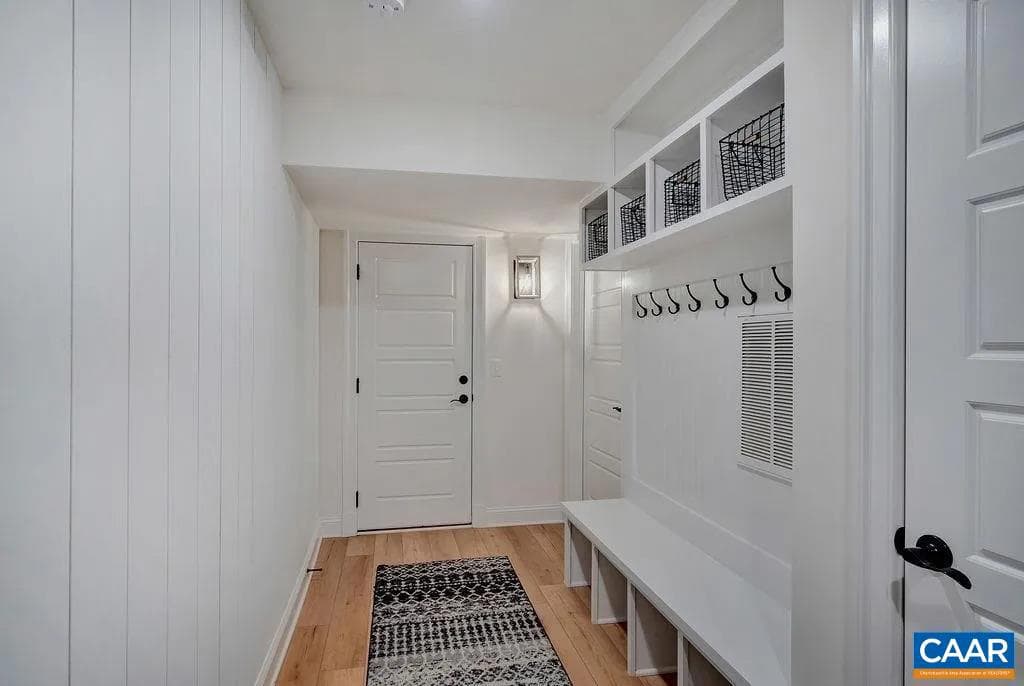 20 Warwick Dr photo 24