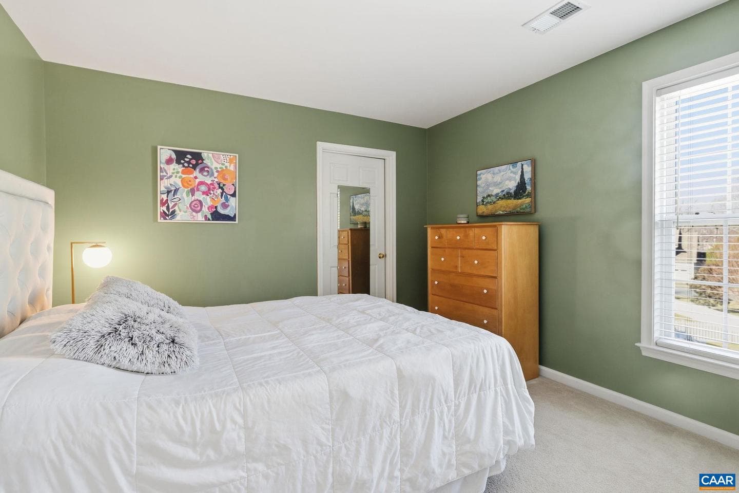 22 Villa Ave photo 24