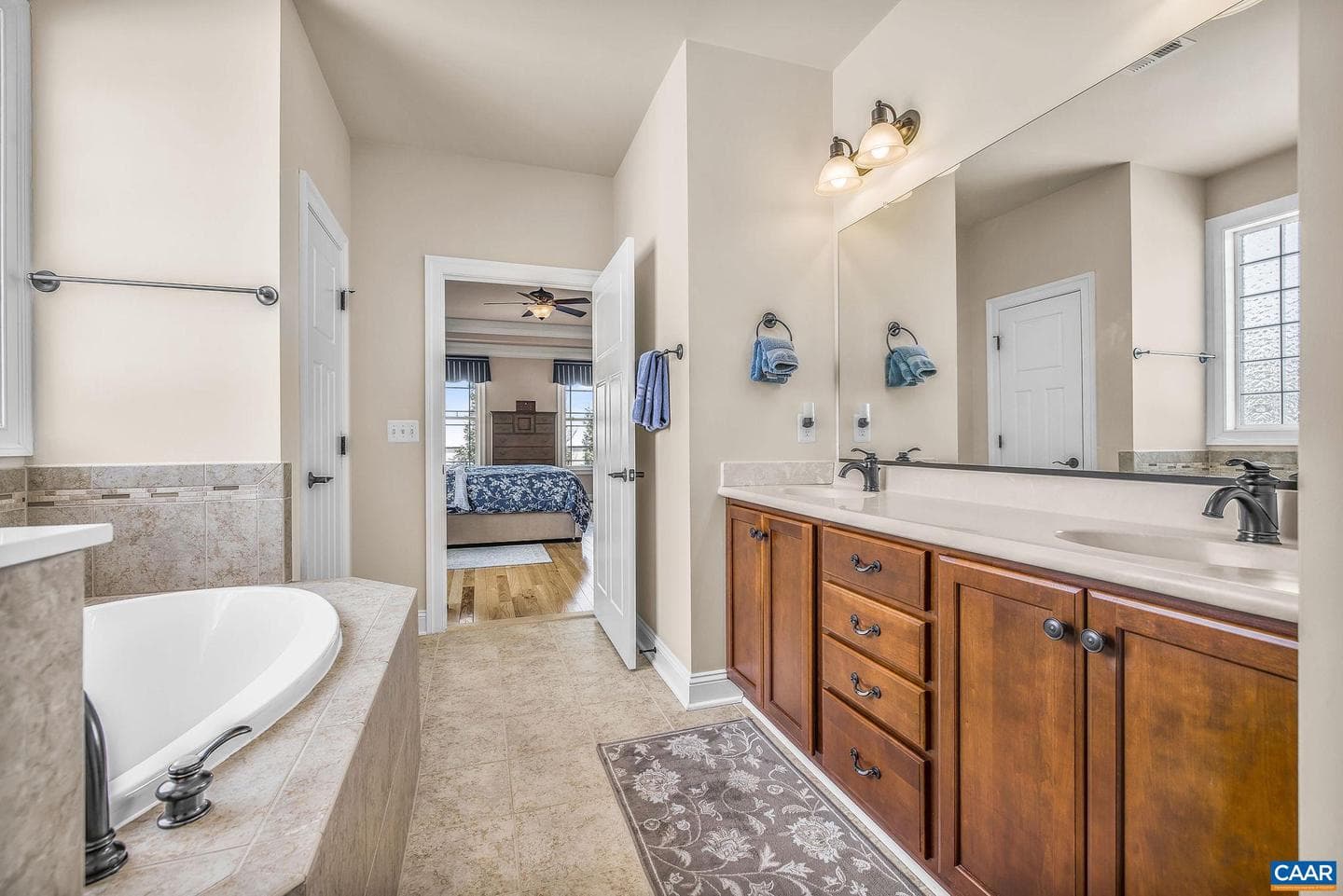 2449 Pendower Ln photo 28