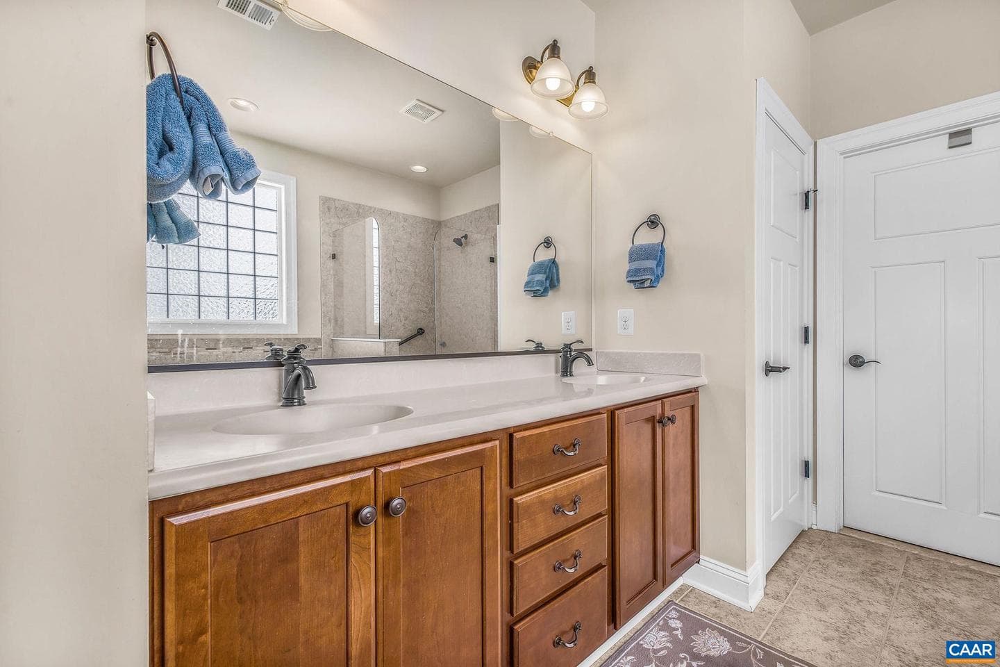 2449 Pendower Ln photo 29
