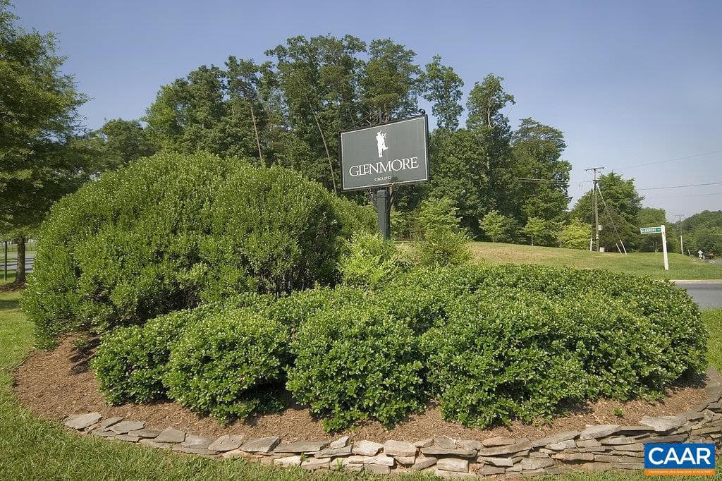 2449 Pendower Ln photo 64