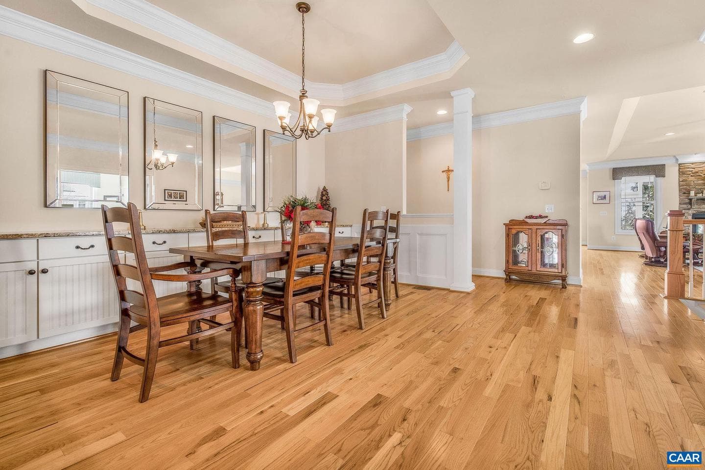 2449 Pendower Ln photo 8