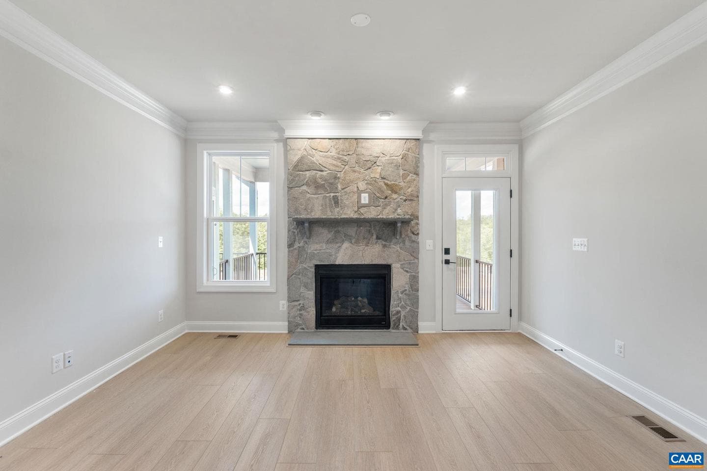 1351 Laconia Ln photo 22