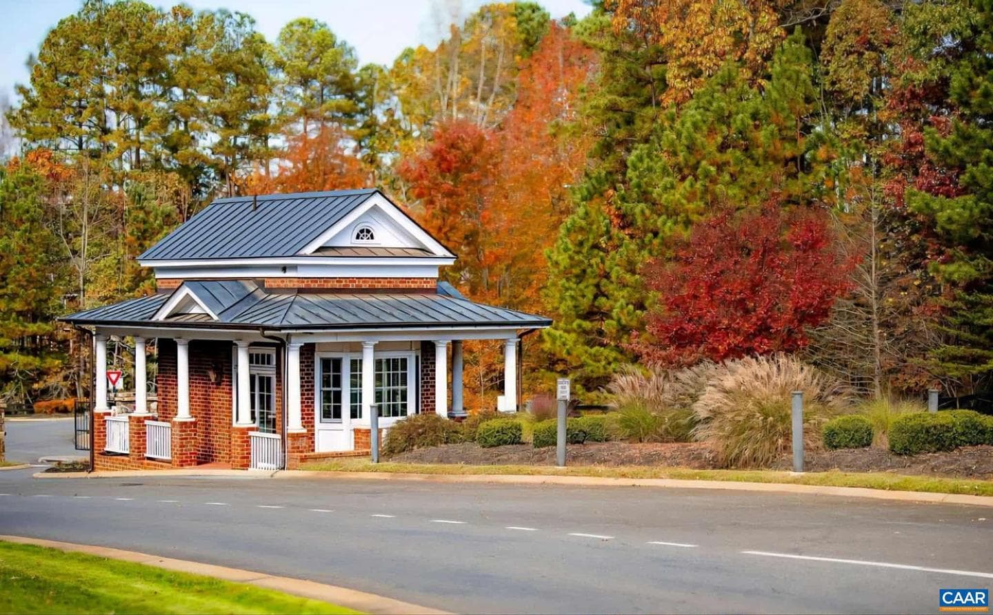 2 Forest Ct photo 56