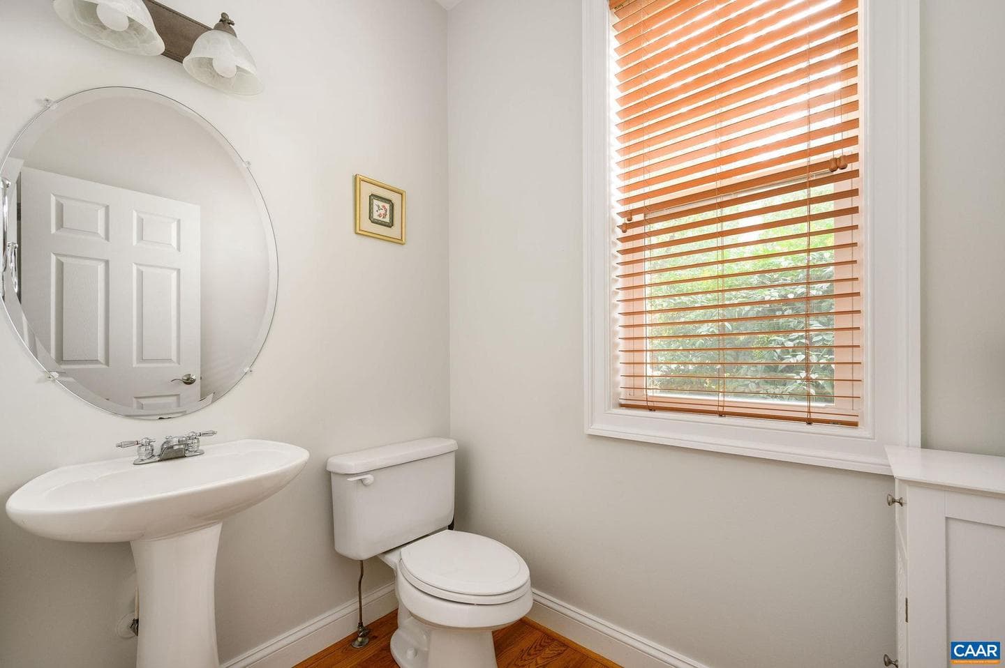 1124 Arden Dr photo 13