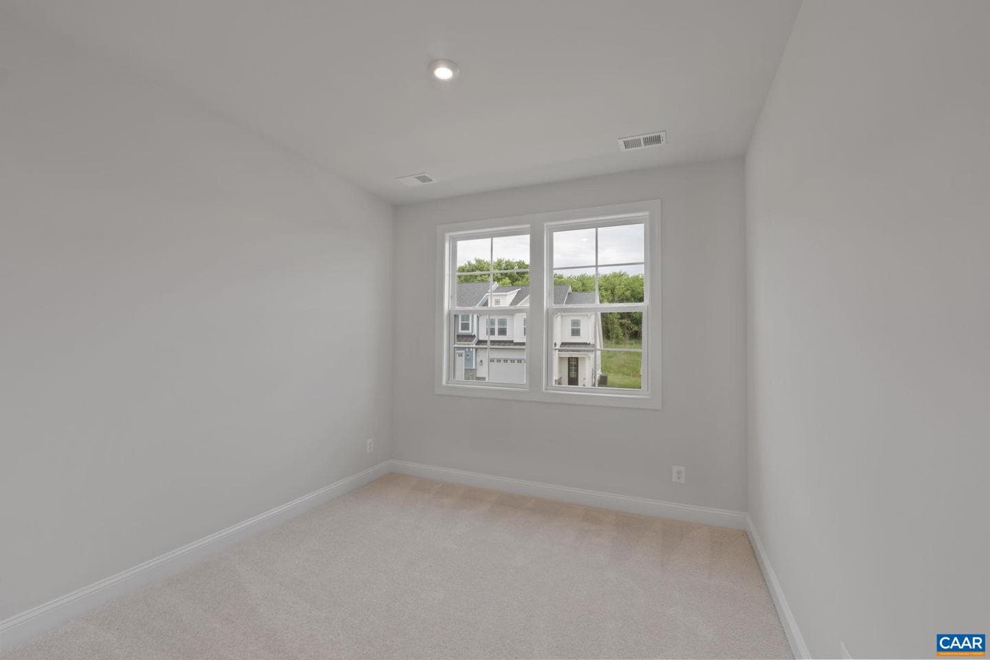 225 Springdale Rd photo 25