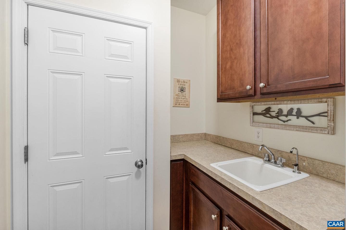 209 Timber Ridge Ln photo 22