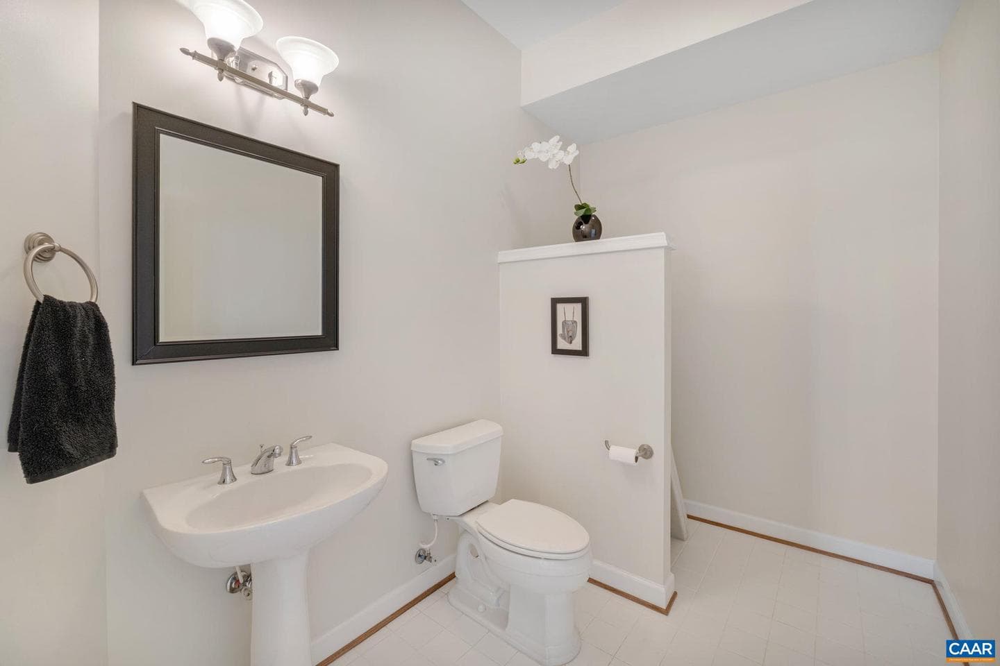 209 Timber Ridge Ln photo 37