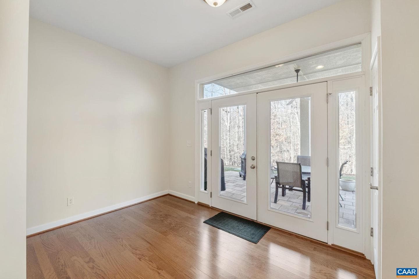 209 Timber Ridge Ln photo 38