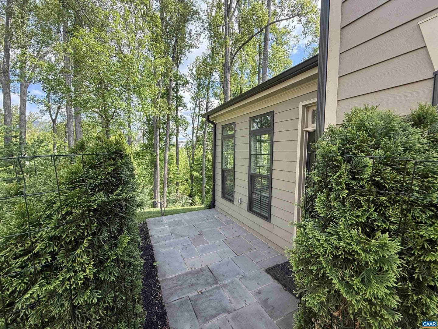 180 Bishopgate Ln photo 2